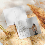 Cartão Postal Empurrar Prata Melhor Juntos Salve A Foto Da Data<br><div class="desc">Crie seus próprios cartões salve a data! Esta design apresenta "melhor juntos" na falsa caligrafia prateada com seus nomes e data de casamento em uma simples tipografia. Sua foto de noivado personalizada aparece à direita. Clique em "Personalizar este modelo" para alterar os detalhes para os seus! Sinta-se à vontade para...</div>