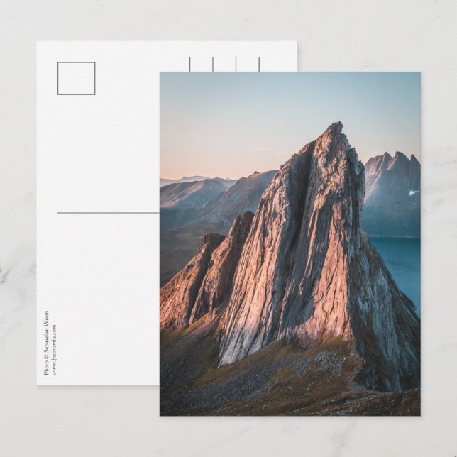 Cartão Postal Epic Mountain Norway Landscape Photo (Frente/Verso)