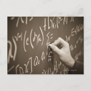 Cartão Postal Equações da matemática da impressão do homem e