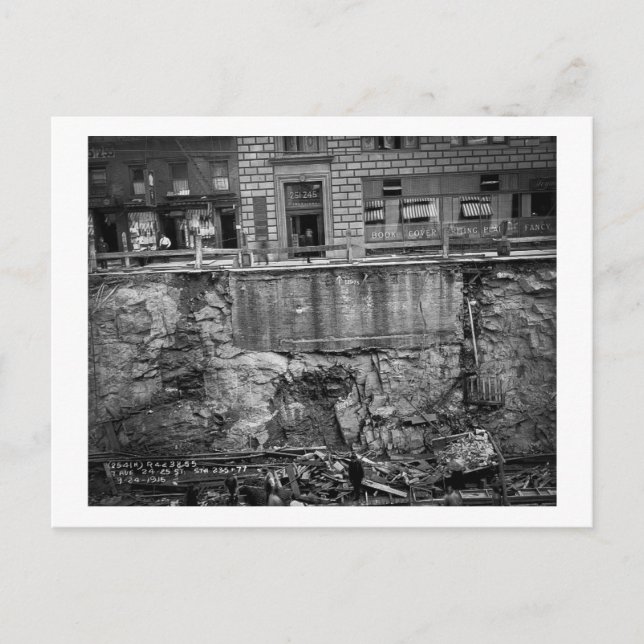 Cartão Postal Escavação do Metrô na Seventh Ave e Ruas 24-25 (Frente)