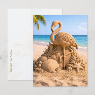 Cartão Postal Escultura de Areia de Flamingo na Praia Tropical