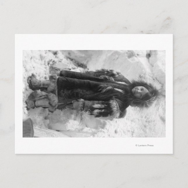 Cartão Postal Eskimo Girl in a Parka in Nome (Frente)