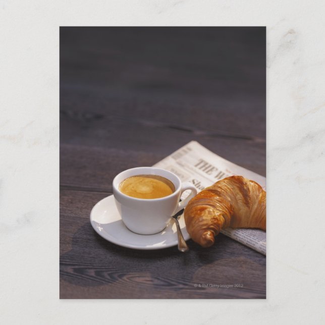 Cartão Postal espresso, croissant e jornal (Frente)