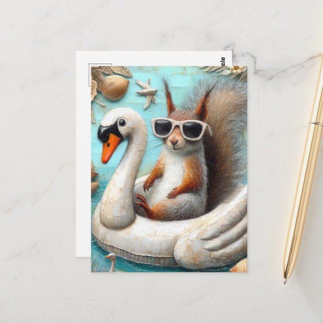 Cartão Postal Esquilo em um Swan Flutuante Cute Engraçado (Frente/Verso In Situ)