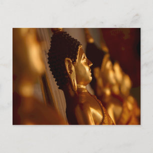 Cartão Postal Estátuas de Buda do Templo Tailandês Foto