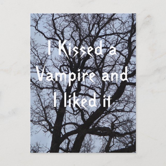 Cartão Postal Eu beijei um vampiro e eu gostei (Frente)