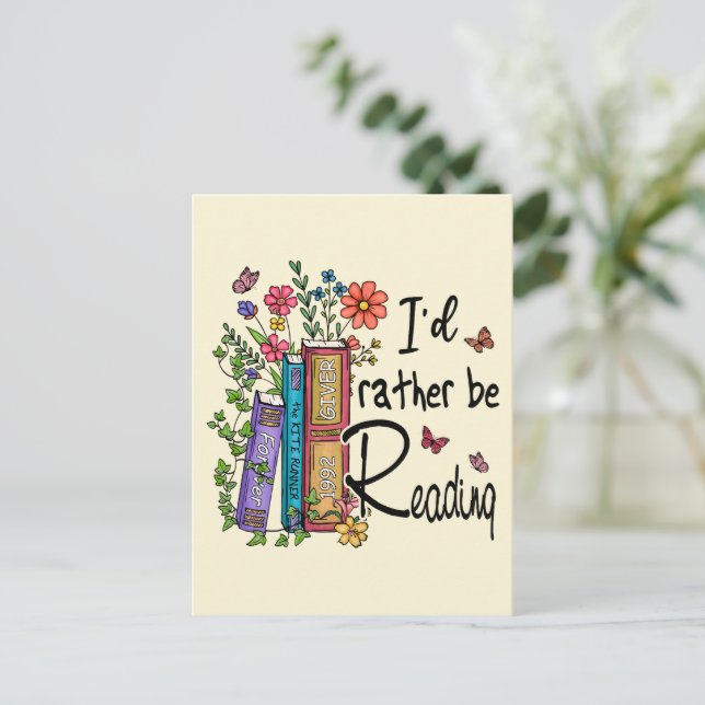 Cartão Postal Eu Preferencialmente Lendo (Em pé/Frente)