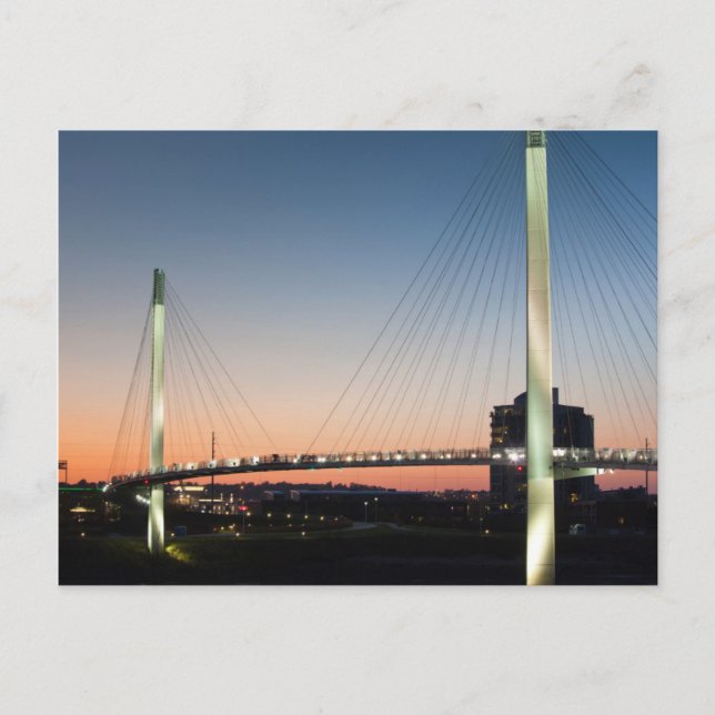 Cartão Postal EUA, Nebraska, Omaha, Bob Kerrey Pedestrian (Frente)