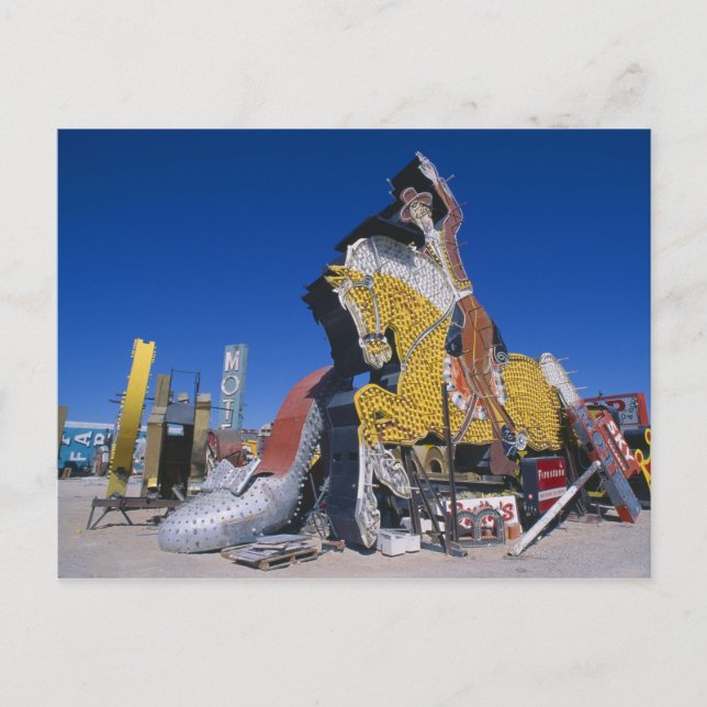 Cartão Postal EUA, Nevada, Las Vegas, sinais em ferro-velho (Frente)