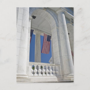 Cartão Postal EUA, VA, Arlington. Bandeiras americanas são pendu