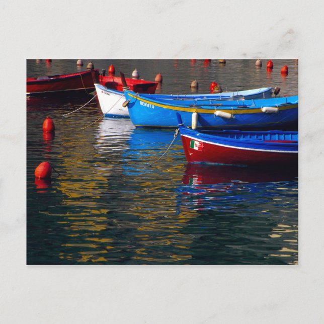 Cartão Postal Europa, Itália, Cinque Terry, barcos em Vernazza (Frente)