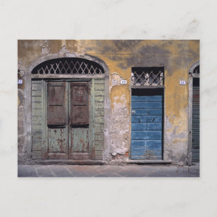 Cartão Postal Europa, Itália, Lucca. Estas velhas portas adicion