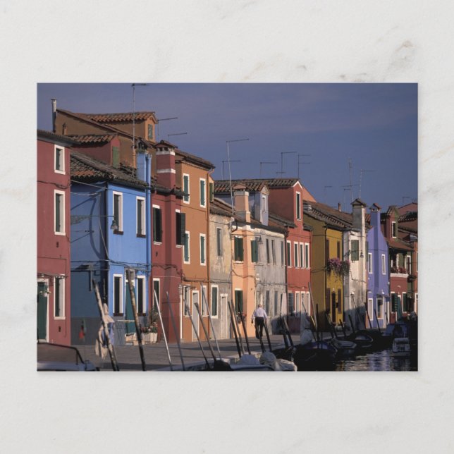 Cartão Postal Europa, Itália, Veneza. Múltiplas casas coloridas (Frente)