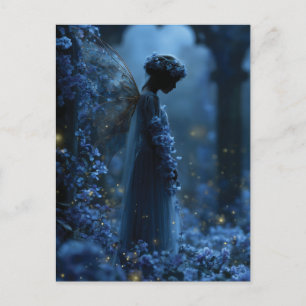 Cartão Postal Fada Azul Mística em um Jardim Encantado ao Luar