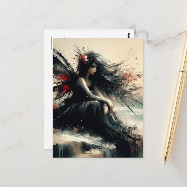 Cartão Postal Fada em um penhasco litorâneo em vestido preto (Frente/Verso In Situ)