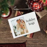 Cartão Postal Família de Fotos de Natal | Abraços de Férias<br><div class="desc">Família de Fotos de Natal | Abraços de Férias</div>