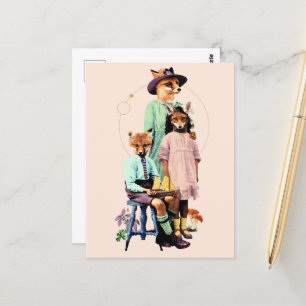 Cartão Postal Família Engraçada de Fox Vermelha Elegante