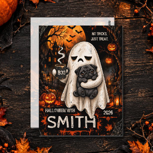 Cartão Postal Fantasma Mal-Humorado Segurando Cachorro Pug Preto