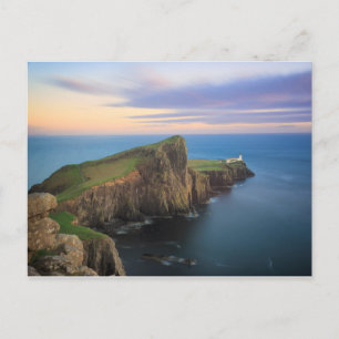 Cartão Postal Farol ponto-tenra em Skye no pôr do sol