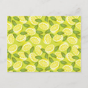 Cartão Postal Fatias de limão amarelo-verão e folhas em amarel