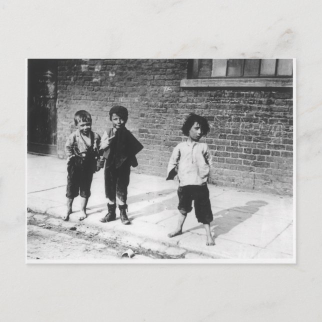 Cartão Postal Favelas de Londres (Frente)