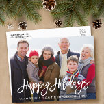 Cartão Postal Feriados Felizes da Família de Script de Pincel Mo<br><div class="desc">Cartão-postal da família de feriados felizes do Script de Pincel Moderno</div>