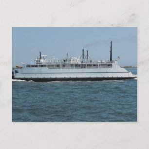 Cartão Postal ferry através do som