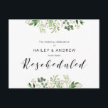 Cartão Postal Festa de casamento Negra Verde Moderna Reprogramad<br><div class="desc">Este é o moderno design Verde temido,  em preto,  a celebração da Festa de casamento Reprogramada (adiada ou adiada) cartão postal. É a maneira perfeita e elegante de fazer o anúncio de reagendamento para seus amigos e família.</div>