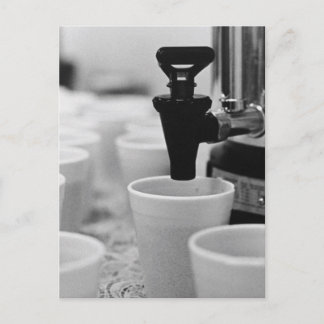 Cartão Postal Fique calmo e faça mais café - Vintage