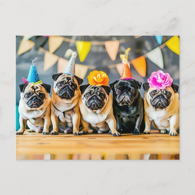 Cartão Postal Five Pugs with Party Hats Together (Frente)