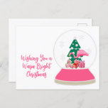 Cartão Postal Flamingo Christmas Snowglobe Beach Christmas<br><div class="desc">Cartaz de cartões de natal de inverno personalizado do Flamingo Beach Christmas Snowglobe. Envie um caloroso desejo de Natal aos seus amigos perto e longe desta temporada de festas. O modelo de texto personalizado permite que você personalize este cartão de Natal divertido do flamingo snowglobe, como quiser! Perfeito para amantes...</div>