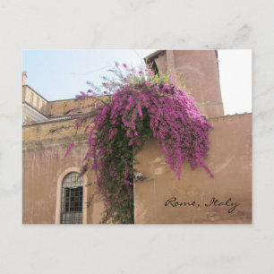 Cartão Postal Flores em Cascata em um Edifício Antigo