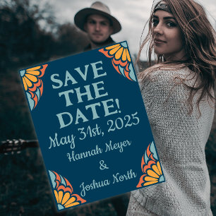 Cartão Postal Flores Laranja-Groovy em Azul Profundo Salvar-a-Da