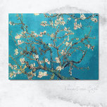 Cartão Postal Florestante de Amêndoa Vincent van Gogh<br><div class="desc">Um cartão-postal de belas artes com a Blossoming Almond Tree (1890),  de Vincent van Gogh,  uma pintura a óleo do período poste-impressionista. Bela primavera floresce contra um céu azul vívido.</div>