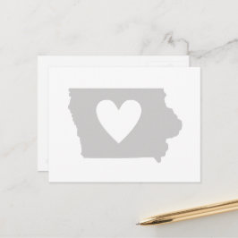 Cartão Postal Forma do Mapa do Estado de Iowa Cinza com Recorte