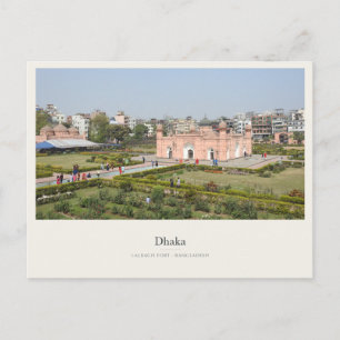 Cartão Postal Fortaleza e caminhos do jardim de Lalbagh em Dhaka