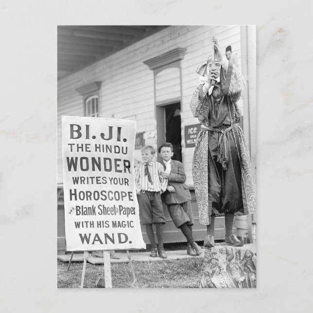 Cartão Postal Fortune Teller na County Fair, 1910 (Frente)