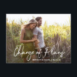 Cartão Postal Foto de Alteração de Script Manuscrita de Planos<br><div class="desc">Alteração de Script Manuscrito de Tendência Moderna de Planos Adiamento de Casamento Novo Cartão-Postal de Casal de Data de Casamento</div>