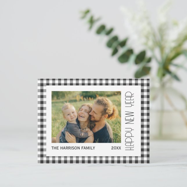 Cartão Postal Foto de Ano Novo da Xadrez de Gingham Preto Retro (Em pé/Frente)