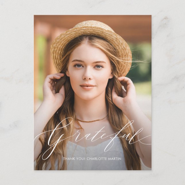 Cartão Postal Foto de Graduação com Roteiro Agradecido Obrigado (Frente)