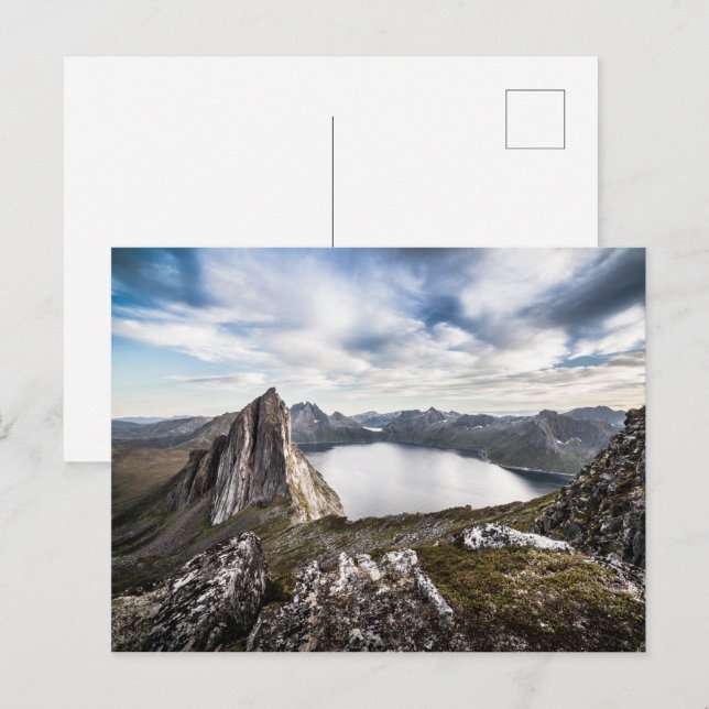 Cartão Postal Foto de Montanha Senja Island (Frente/Verso)