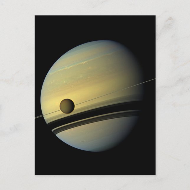 Cartão Postal Foto do Espaço de Saturno e Titan Cassini (Frente)