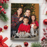 Cartão Postal Foto do Script de Caligrafia Moderna Feliz Navidad<br><div class="desc">Cartaz de Natal Feliz Navidad Foto da Família de Script de Caligrafia Moderno</div>