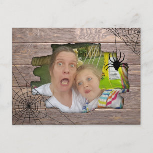 Cartão Postal Foto personalizada do Halloween truncada atrás da