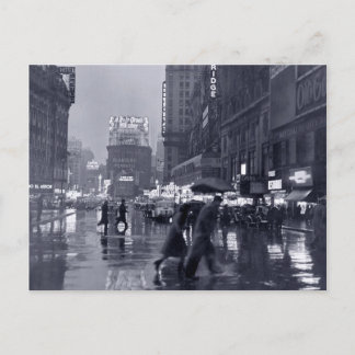 Cartão Postal Fotografia: 1940s NYC na Chuva