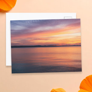 Cartão Postal Fotografia da paisagem do pôr do sol laranja e rox
