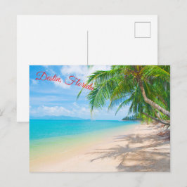 Cartão Postal Fotografia de uma bela praia ao pôr do sol em Dest
