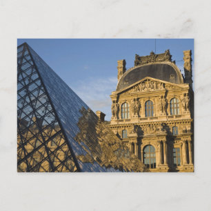 Cartão Postal França, Paris, Museu do Louvre e a Pirâmide,