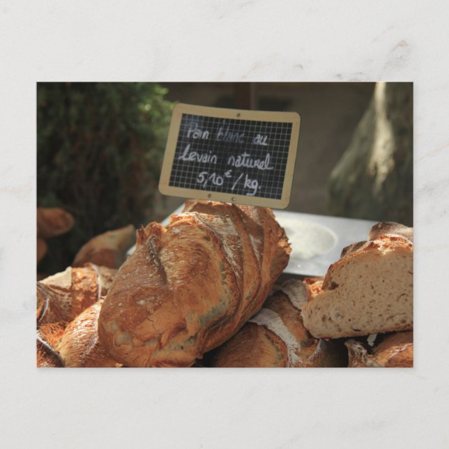 Cartão Postal French bread at a market stall (Frente)