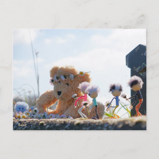 Cartão Postal Fubby's die madeliefjes naar een Beer brengen. (Frente)